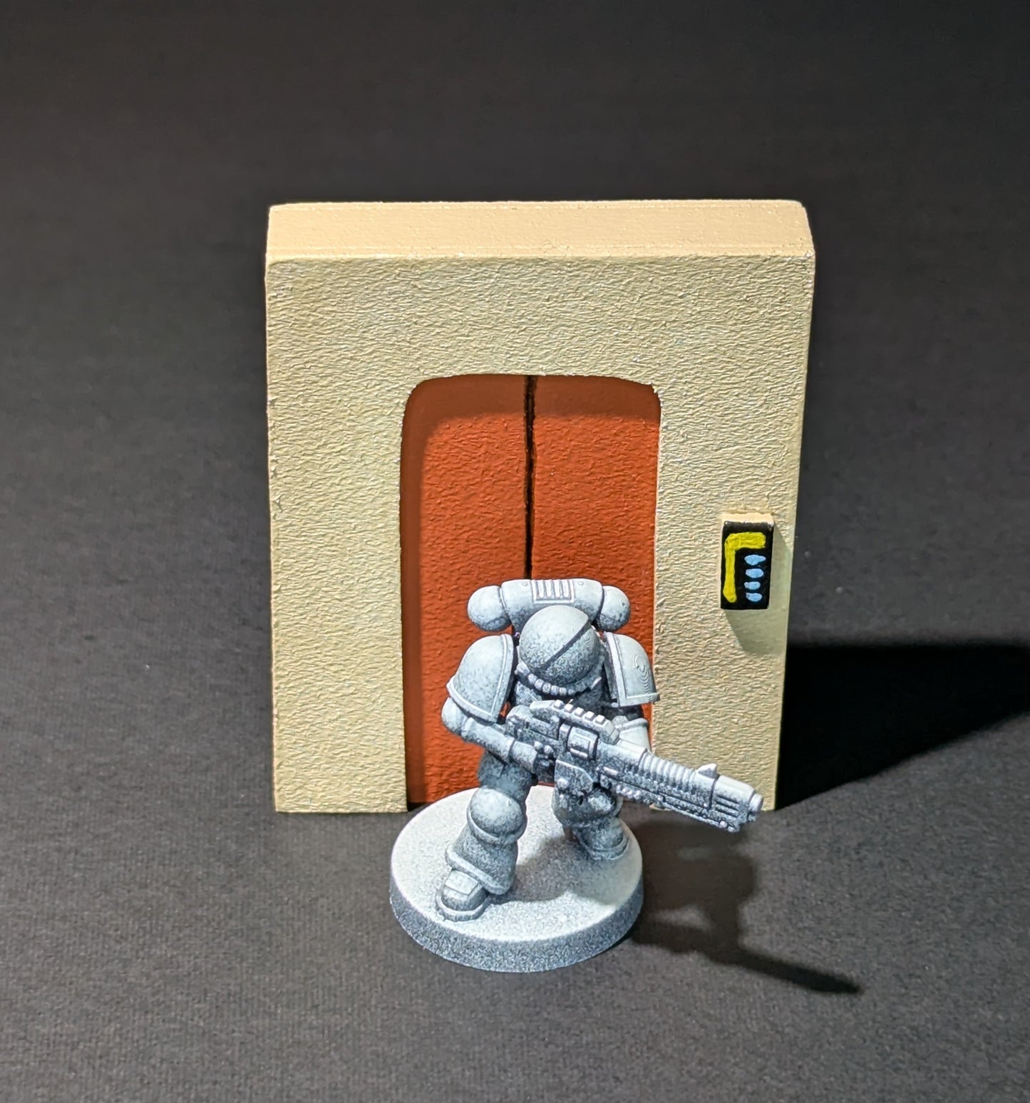 Galaxy Force, Door, Lift, Closed, 2" x 2-1/2"