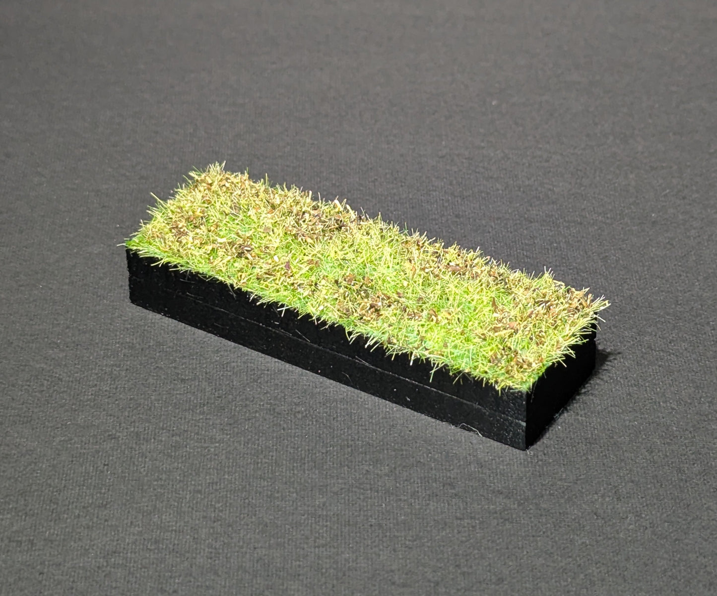 Grass Tile, Rough, 1" x 3", Autumn