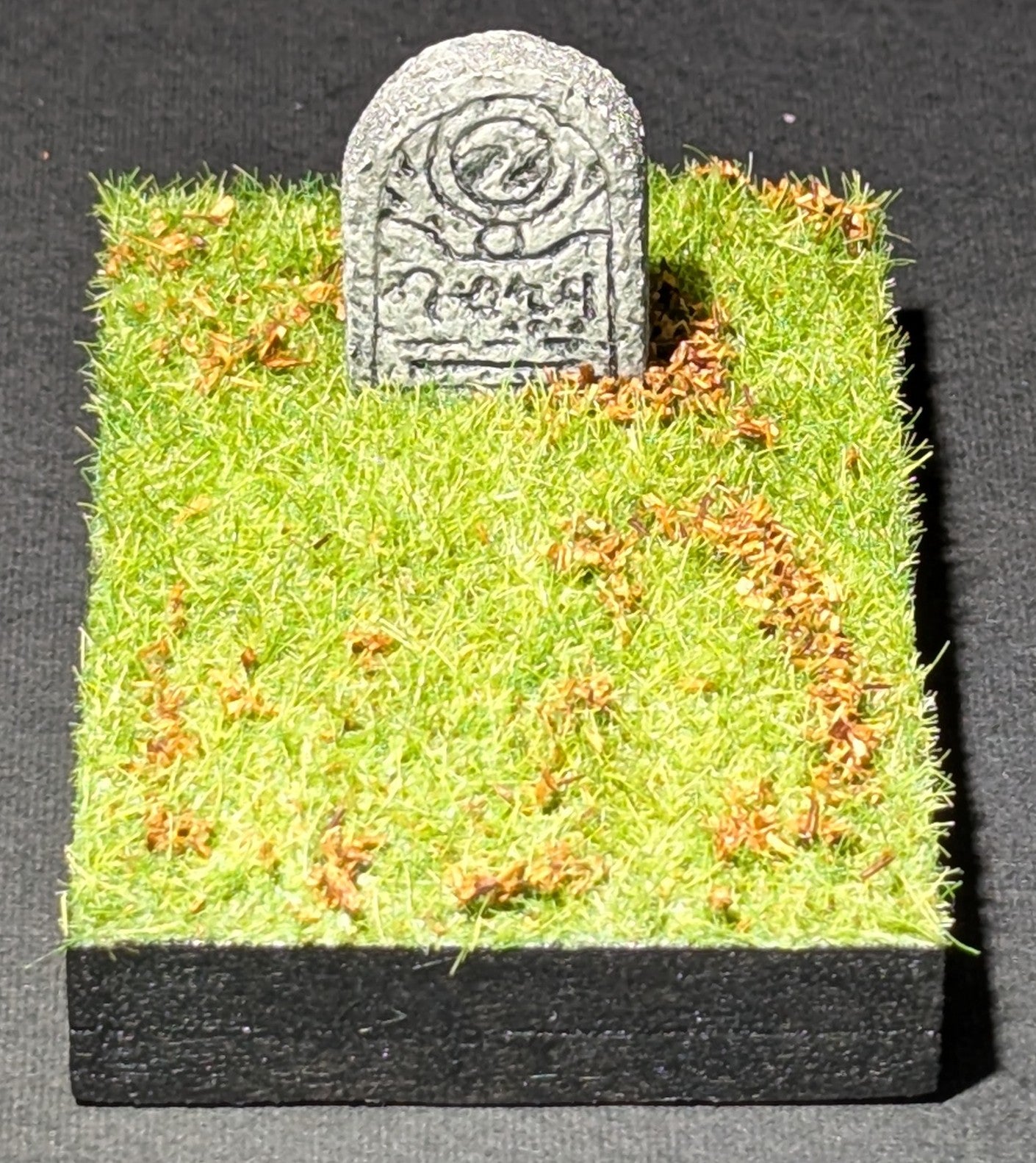 Graveyard Tile, 2" x 3", Mound, Autumn
