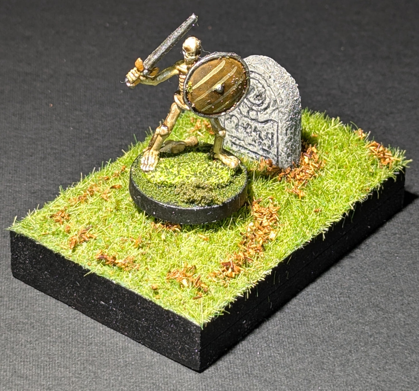 Graveyard Tile, 2" x 3", Mound, Autumn